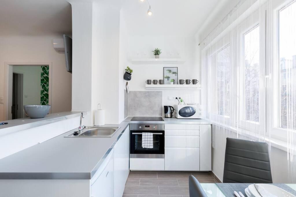 Rumbach 22 Center Apartment With Ac Budapest Kültér fotó
