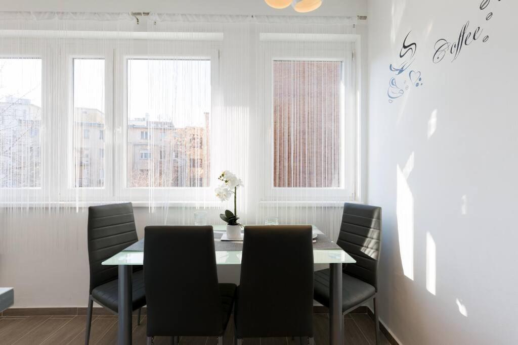 Rumbach 22 Center Apartment With Ac Budapest Kültér fotó